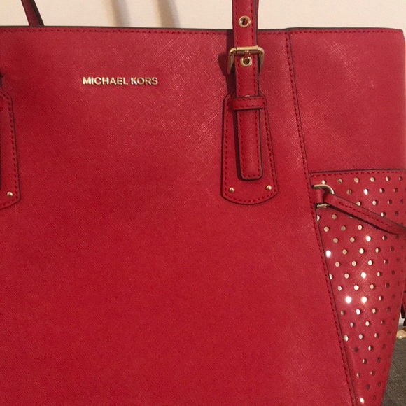 Red❤️ Michael Kors voyager bag - Picture 2 of 6